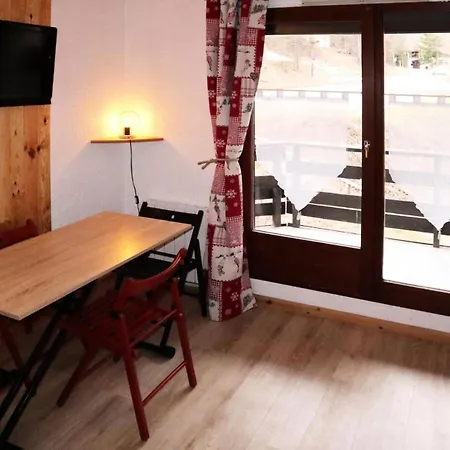 Apartment Le Pouzenc - Calme Pieds De Pistes Mae-0344